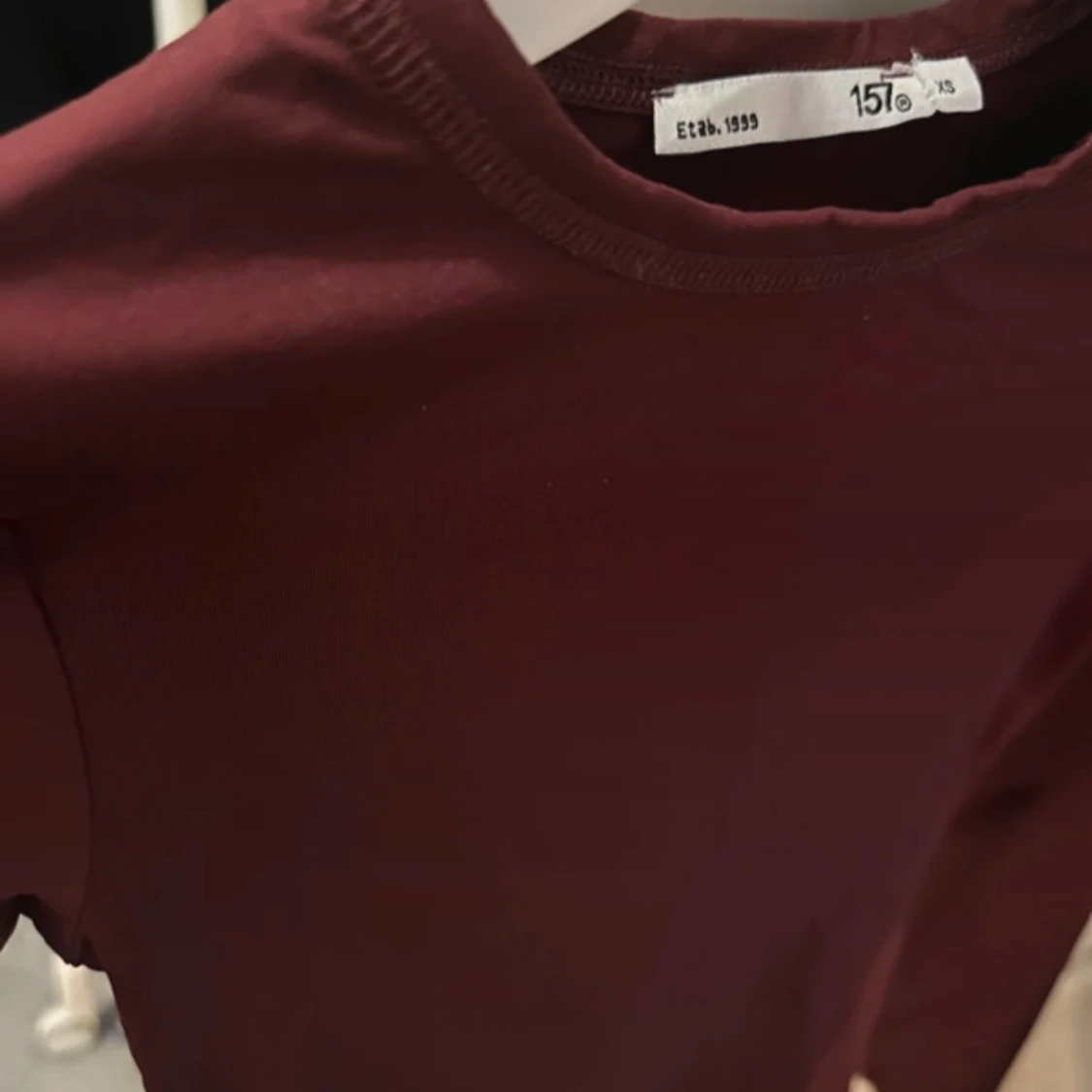 Vinröd långärmad topp från 157 - 1