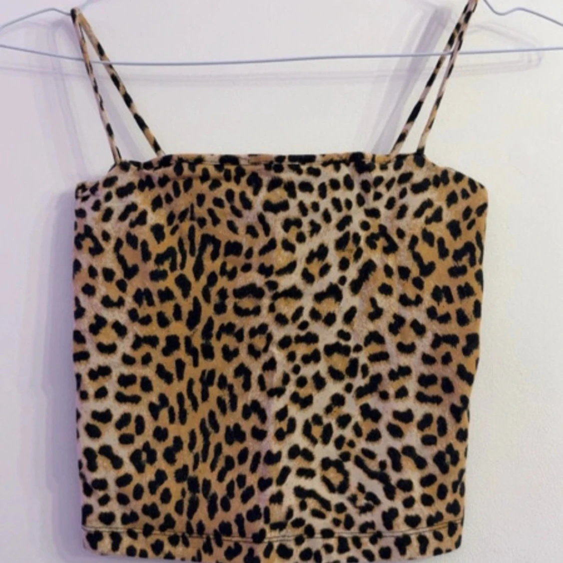 Leopardmönstrad croppad linnetopp