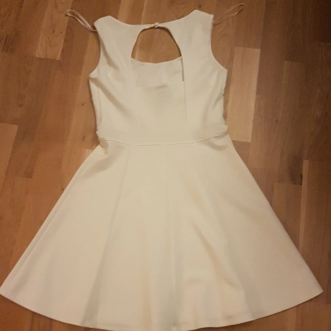 Ivory kort klänning Sweet Storm M - 1