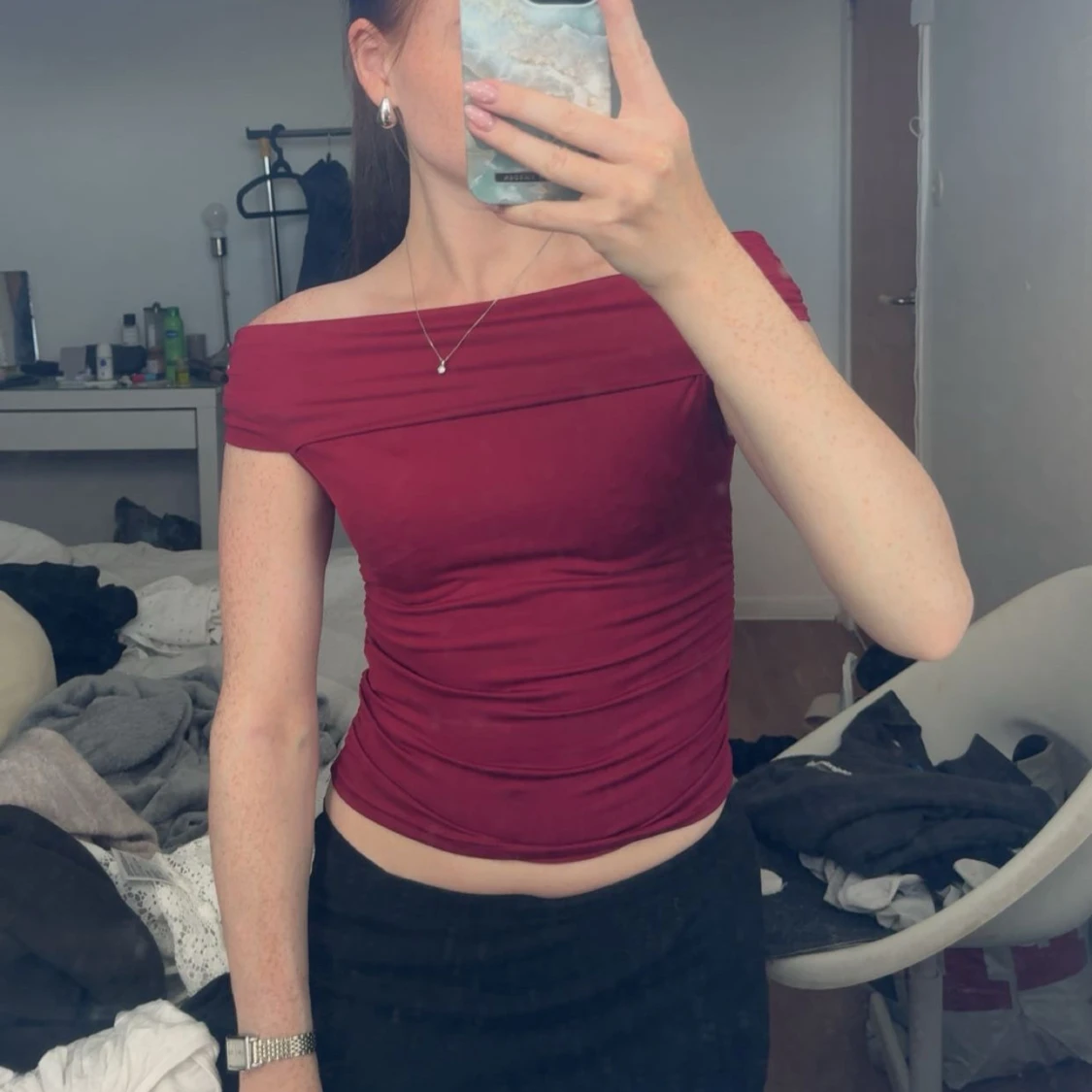 Vinröd offshoulder topp från SHEIN