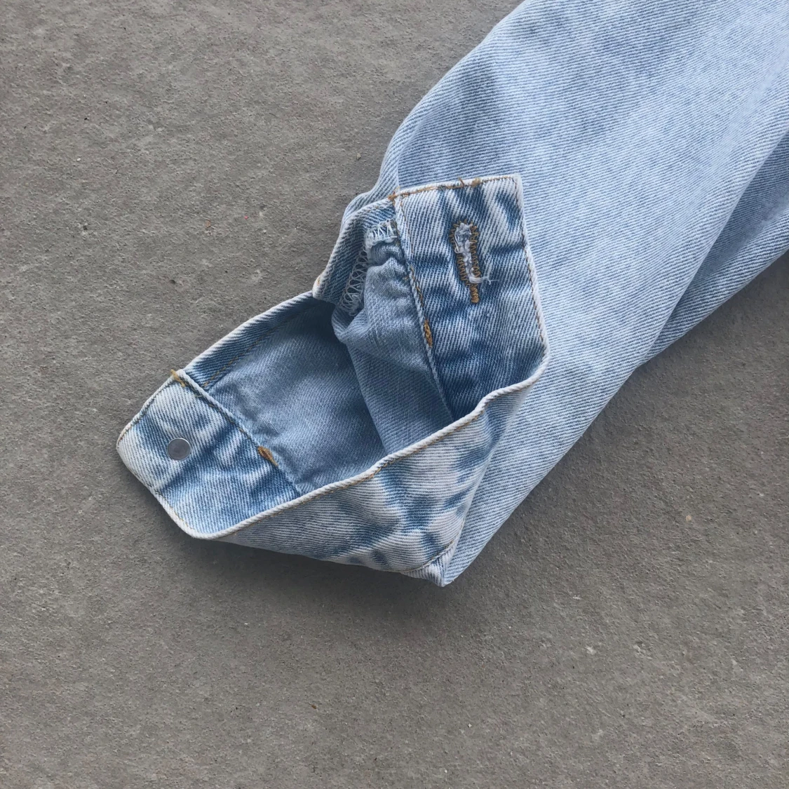 Ljusblå croppad jeansjacka - 3