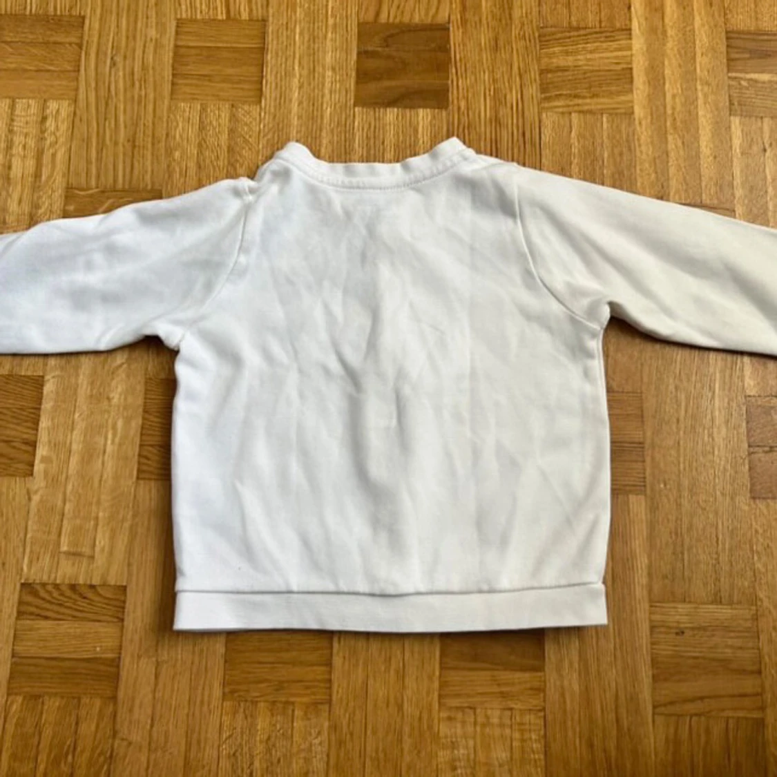 Vit kofta från Hello Baby, 2 år - 4