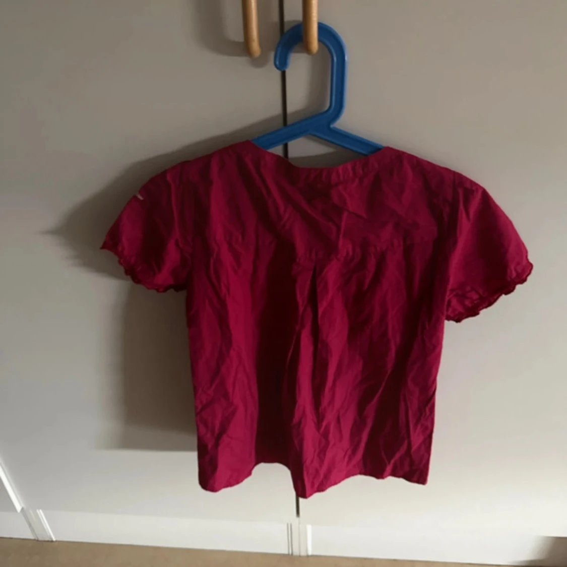 Rosa blus från Odd Molly med volang - 3