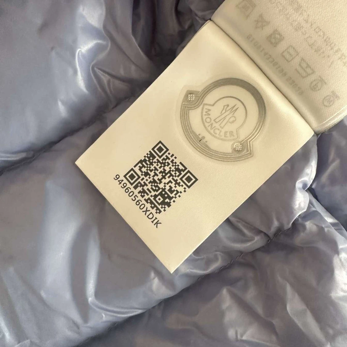 Ljusblå dunväst från Moncler - 4