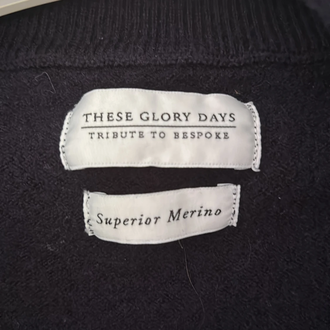 Svart merinoullskofta från These Glory Days - 2