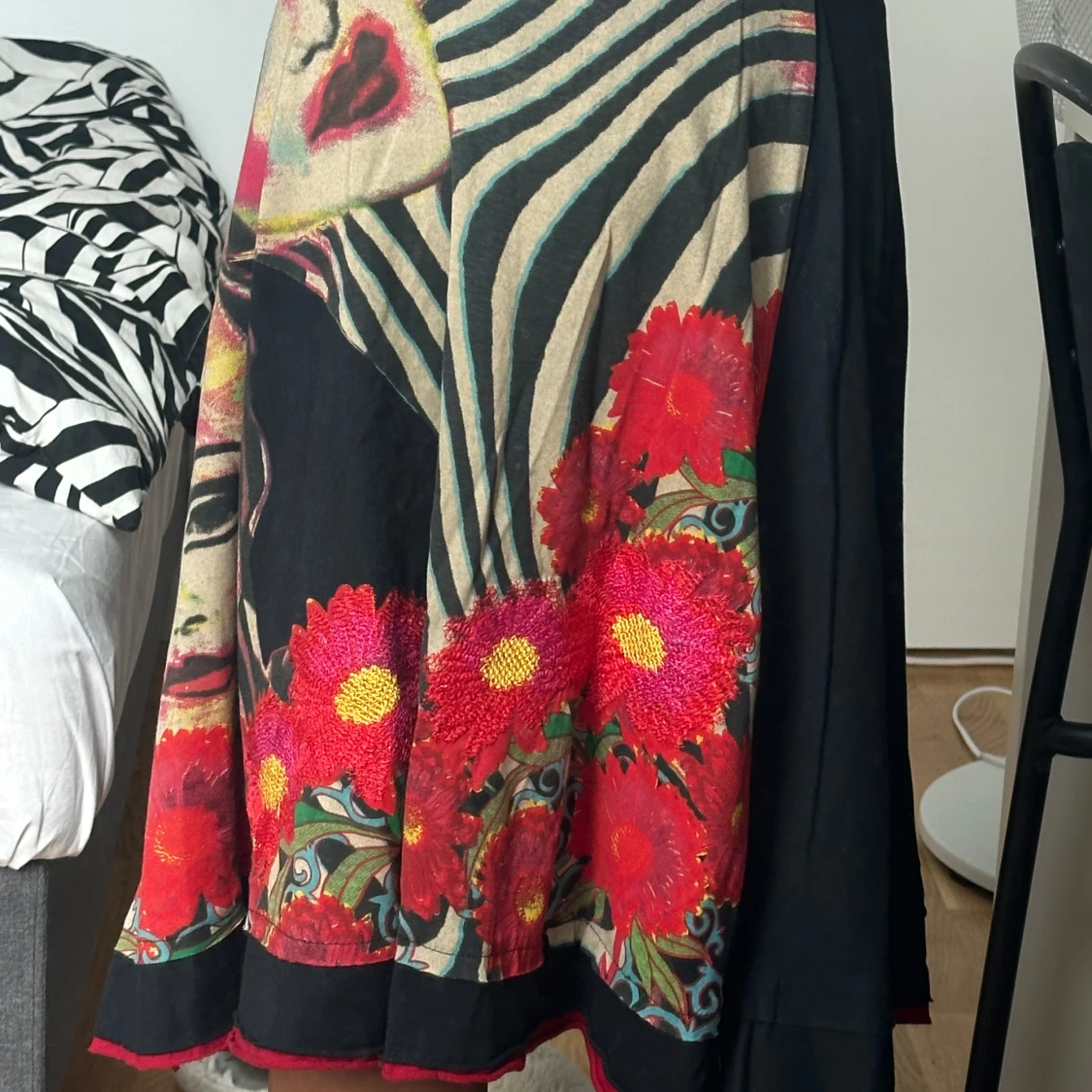 Desigual midi kjol - 1