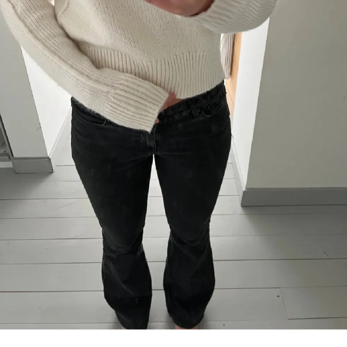 Svarta bootcut jeans från Veromoda