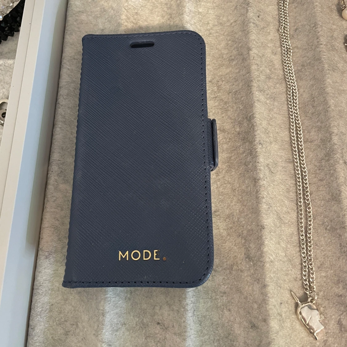 Marinblått mobilskal - 3