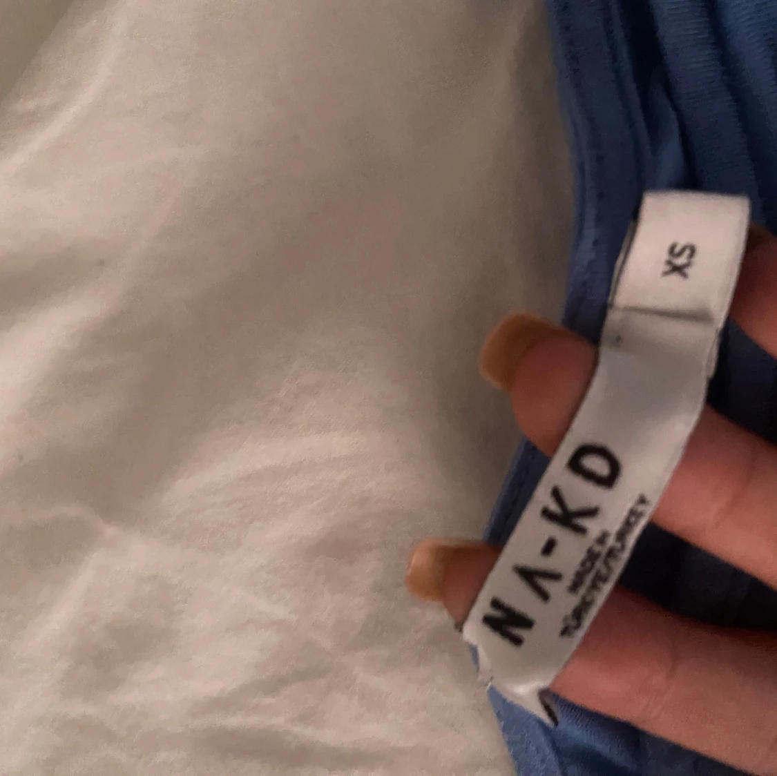 Blå långärmad topp från NA-KD - 1