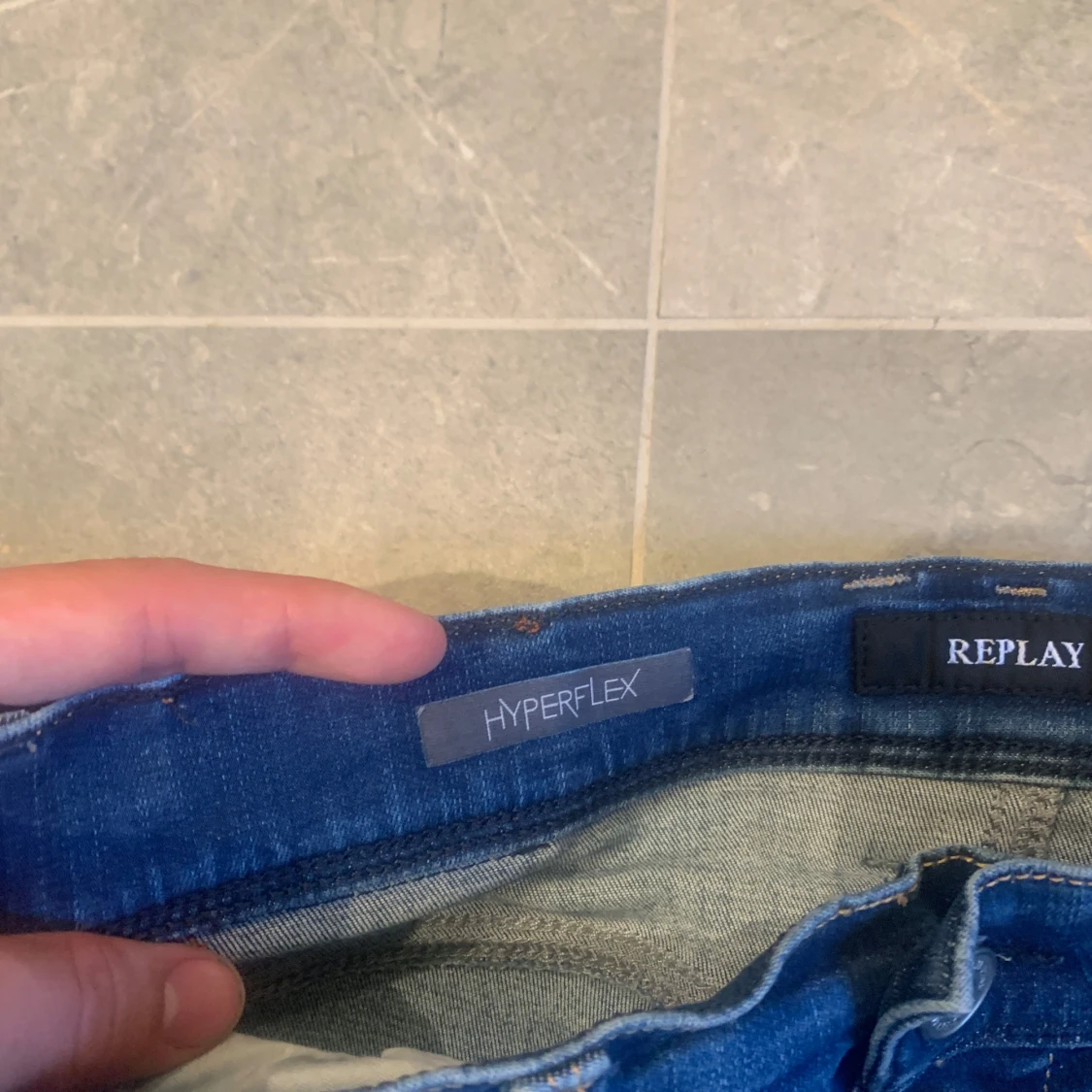 Blå jeansshorts från Replay - 3