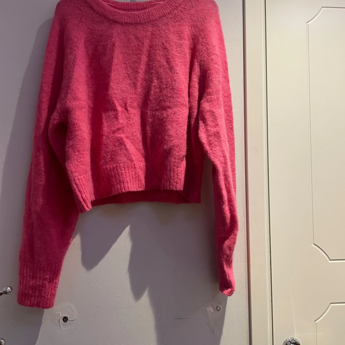 Rosa stickad tröja från C.W.