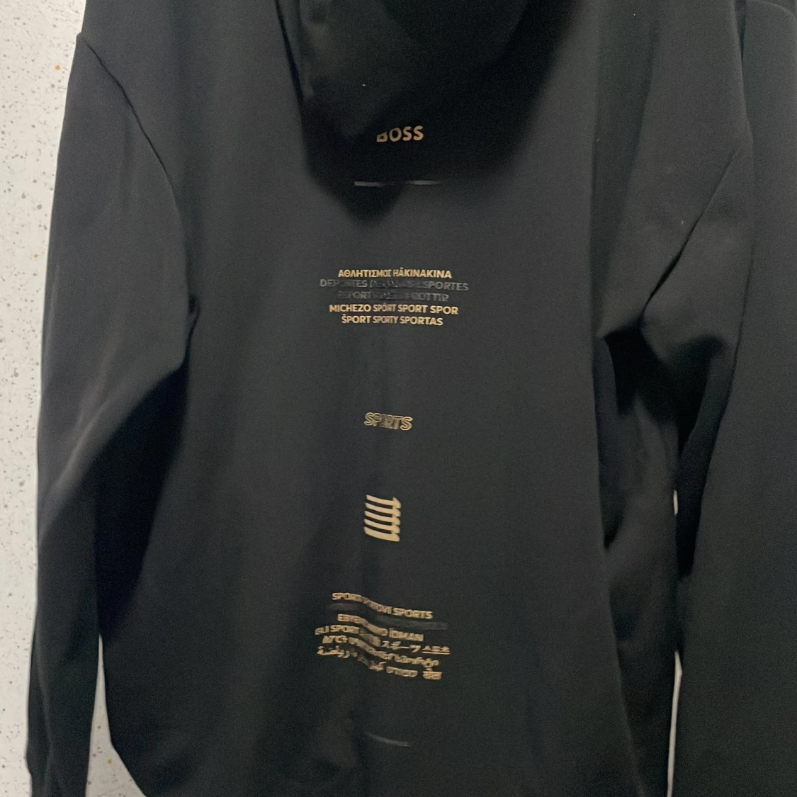 Svart hoodie från Hugo Boss XL - 2