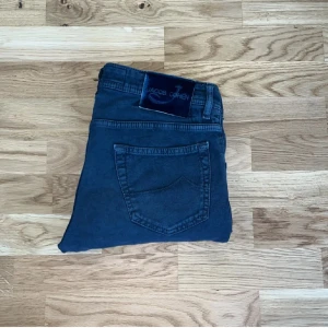 Jacob Cohën W32 - Säljer ett par riktigt feta Jacob Cohëns i storlek/waist 32. Skriv vid minsta fråga!🙌