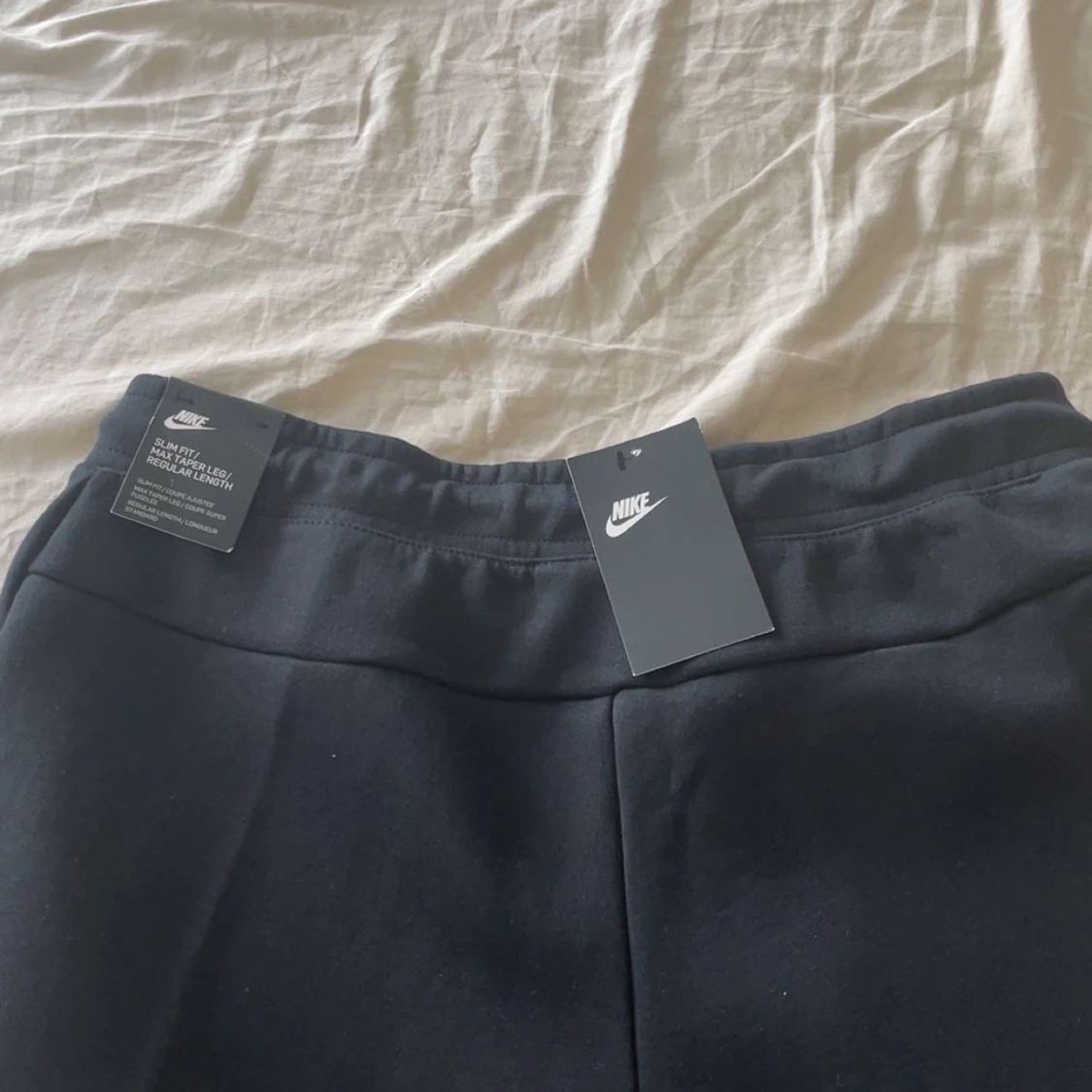 Svarta mjukis/träningsbyxor från Nike - 1