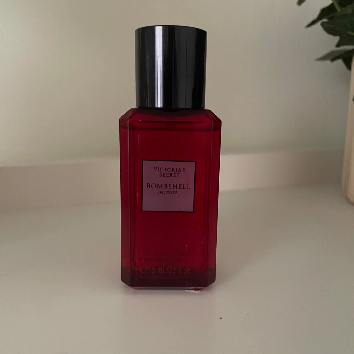 Victoria's Secret Bombshell Intense parfym