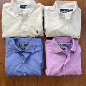4st skjortor från Polo Ralph Lauren - 4st Ralph lauren skjotor, alla förutom en i storlek M. Alla går att köpa separat!! Priset är inte skrivet i sten! Skriv ifall du har frågor.