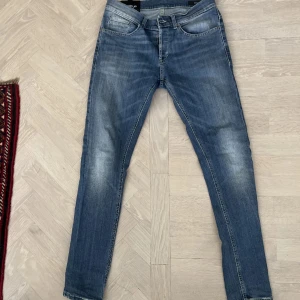 Dondup jeans - Dondup jeans  George skinny fit. 9/10 skick. Storlek 31