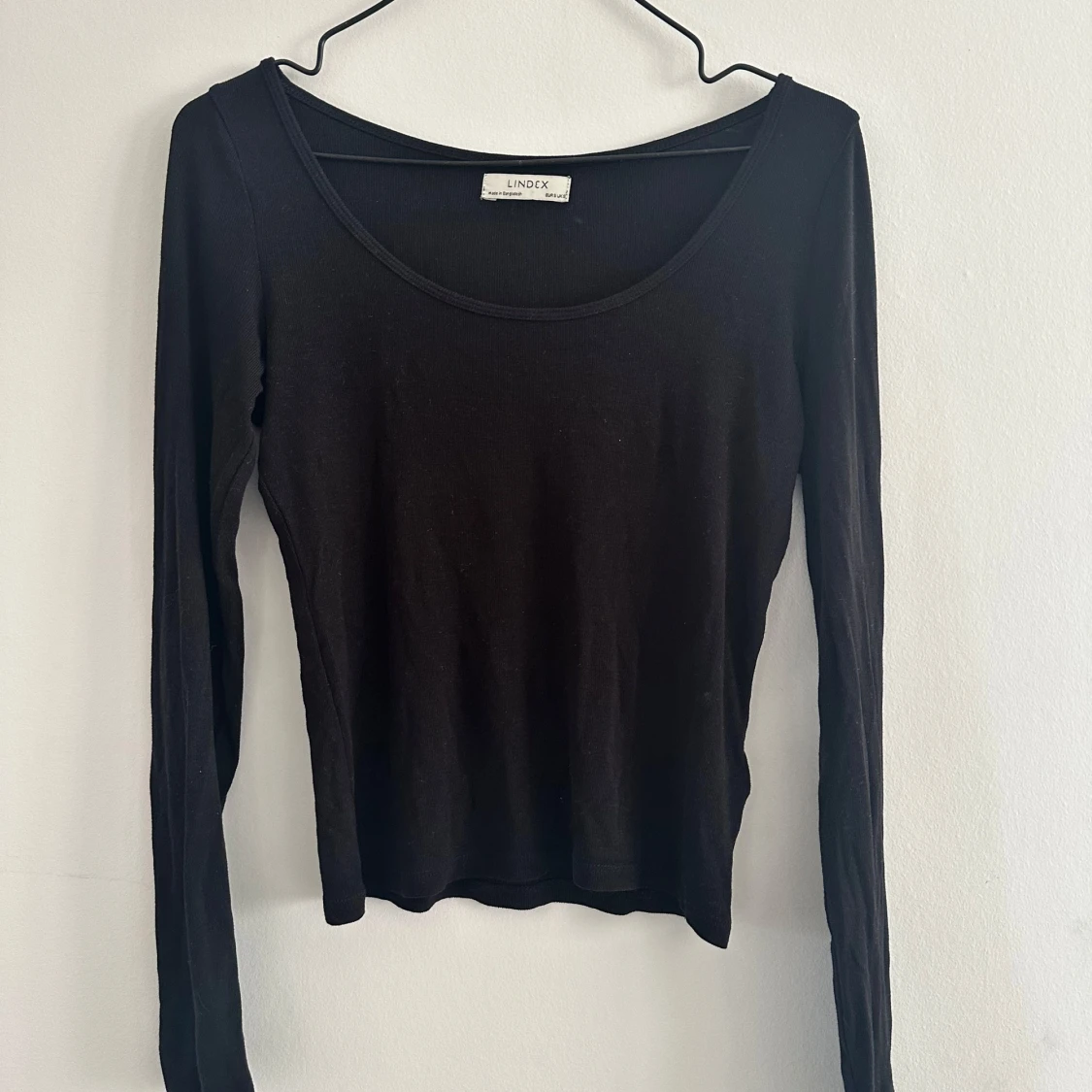 Svart långärmad topp från Lindex