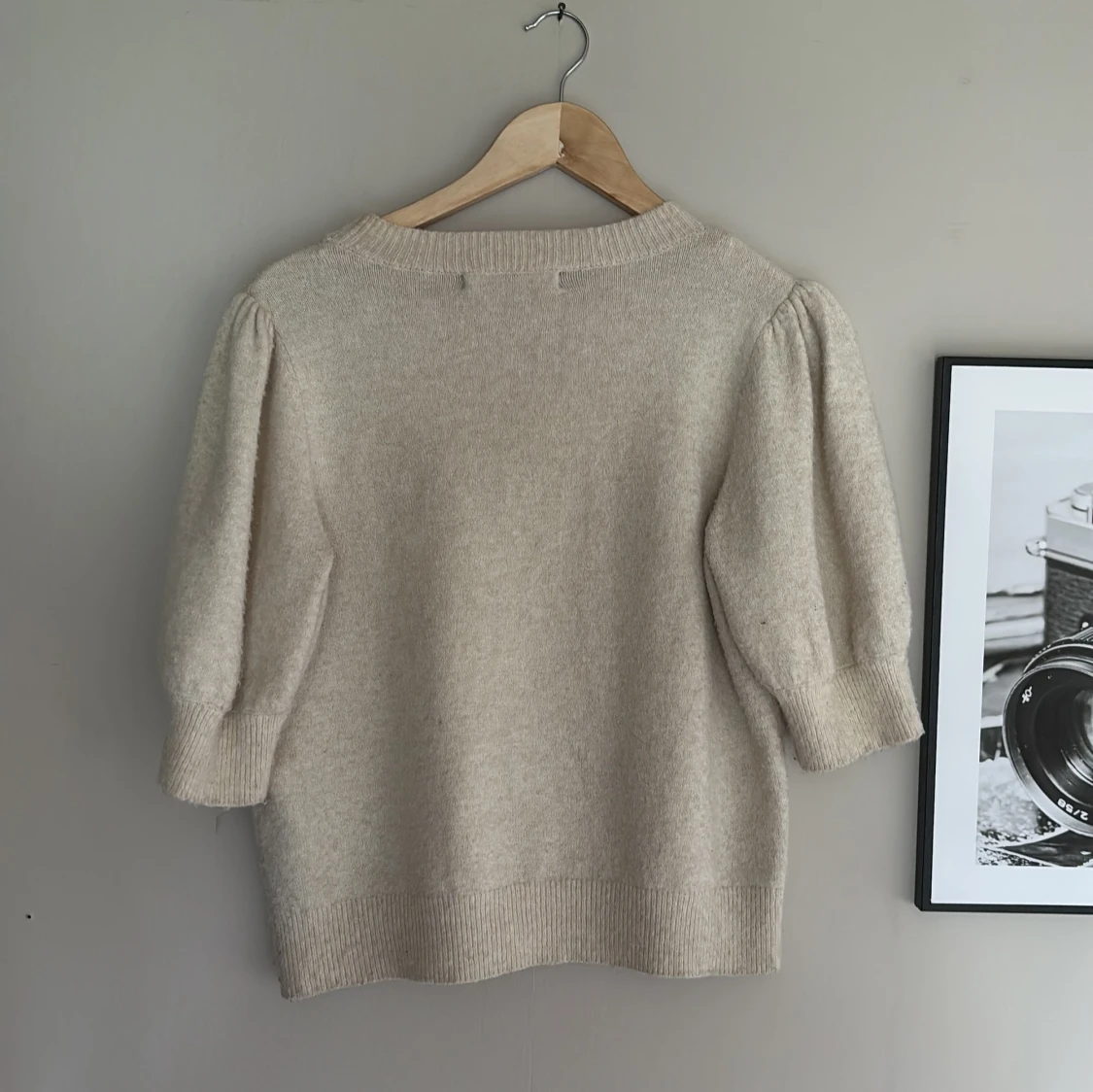 Beige stickad tröja från Vero Moda - 1