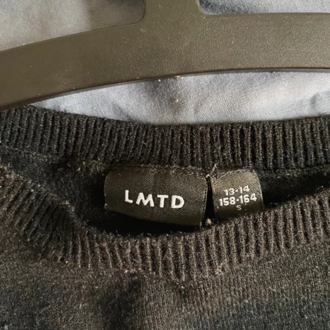 Finstickad tröja  - 1