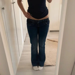 Ltb jeans - Snygga ltb jeans som jag bara använd 2 ggr alltså som nya❤️ jag är 167cm och storleken är W27 L32