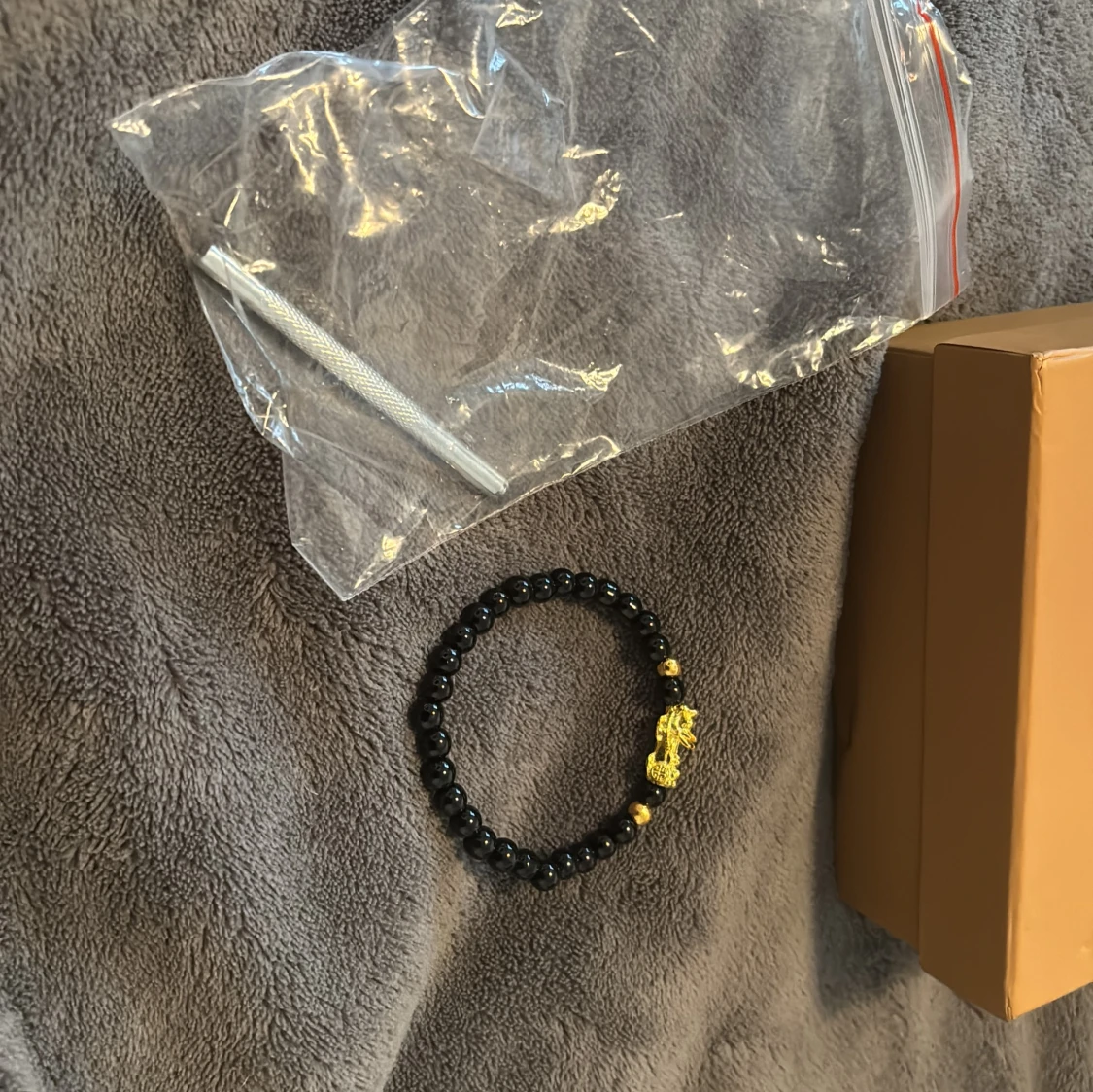 Bälte med Silvrig B logga  - 4