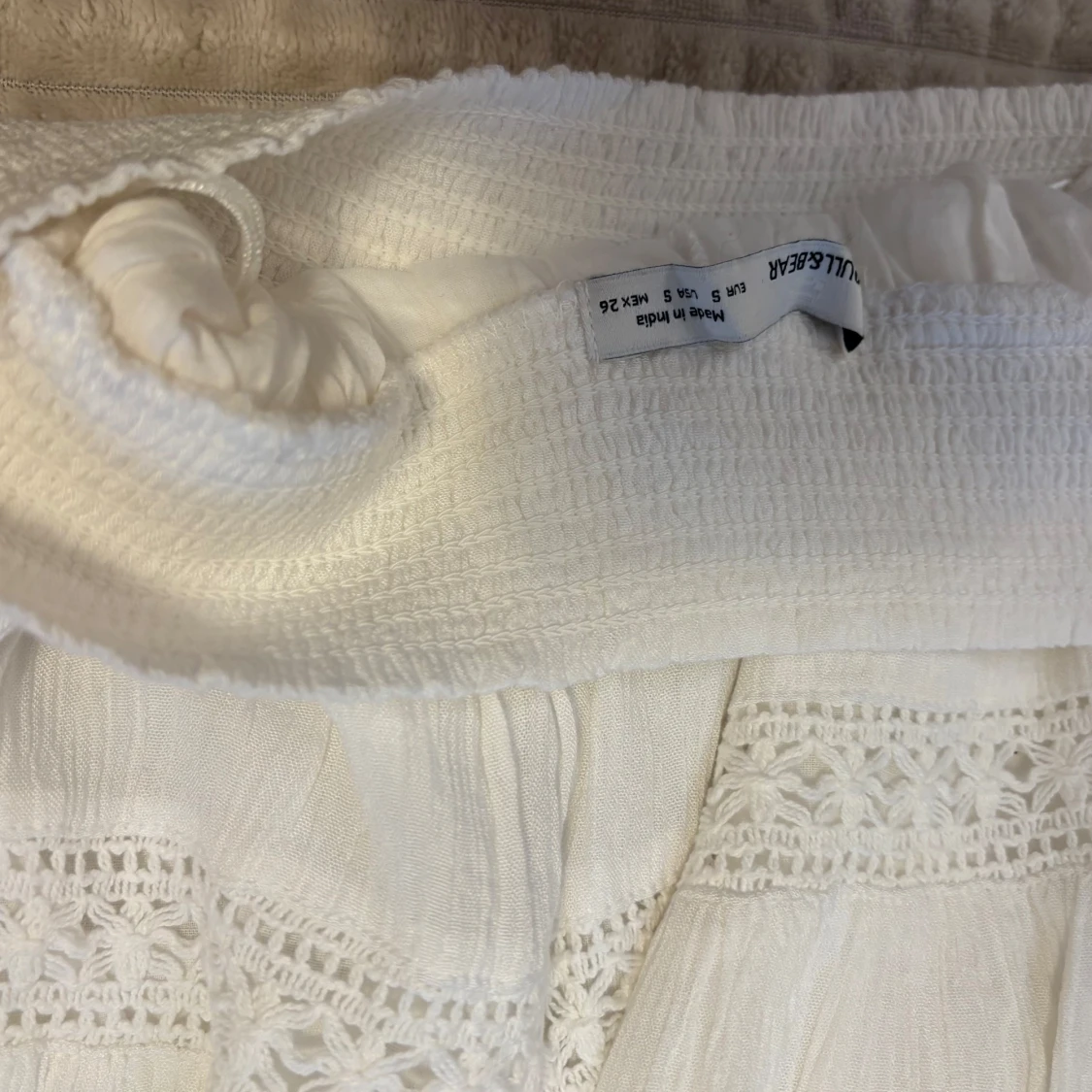 Vit kortkjol från Pull&Bear - 1