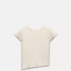 Stickad topp - Säljer denna fina stickade topp från Zara, priset kan diskuteras!❣️