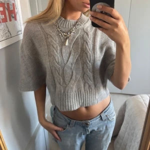 Stickad tröja - Med mohair och ull💞 peeeerfekt passform💞