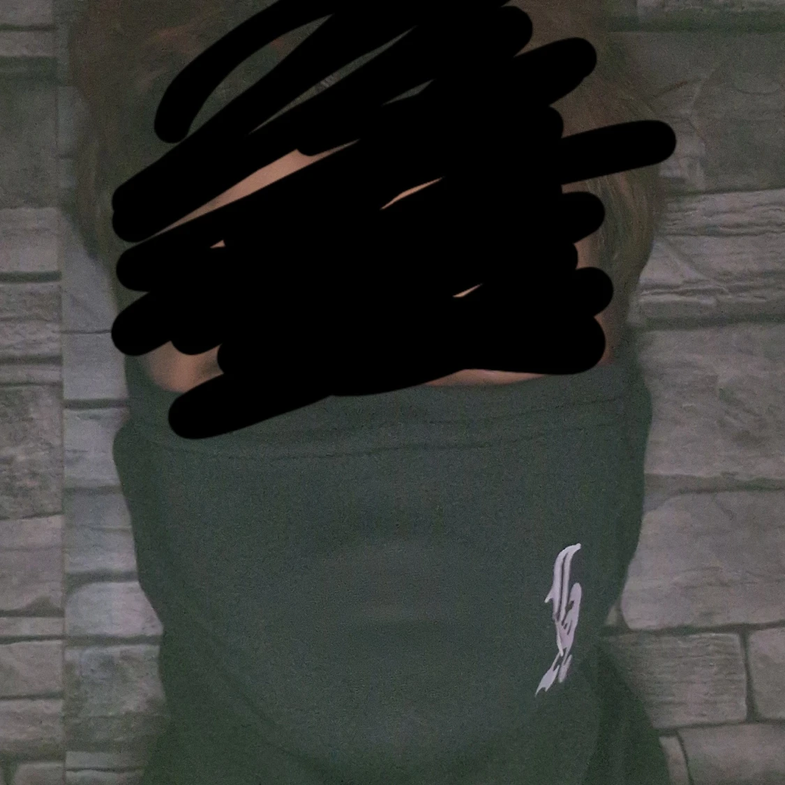 Svart LA halsduk i polyester - 4