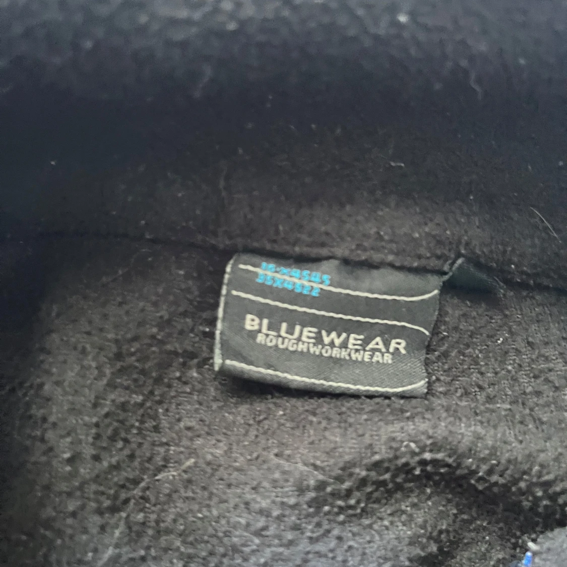 Svart fleecejacka från Bluewear - 1