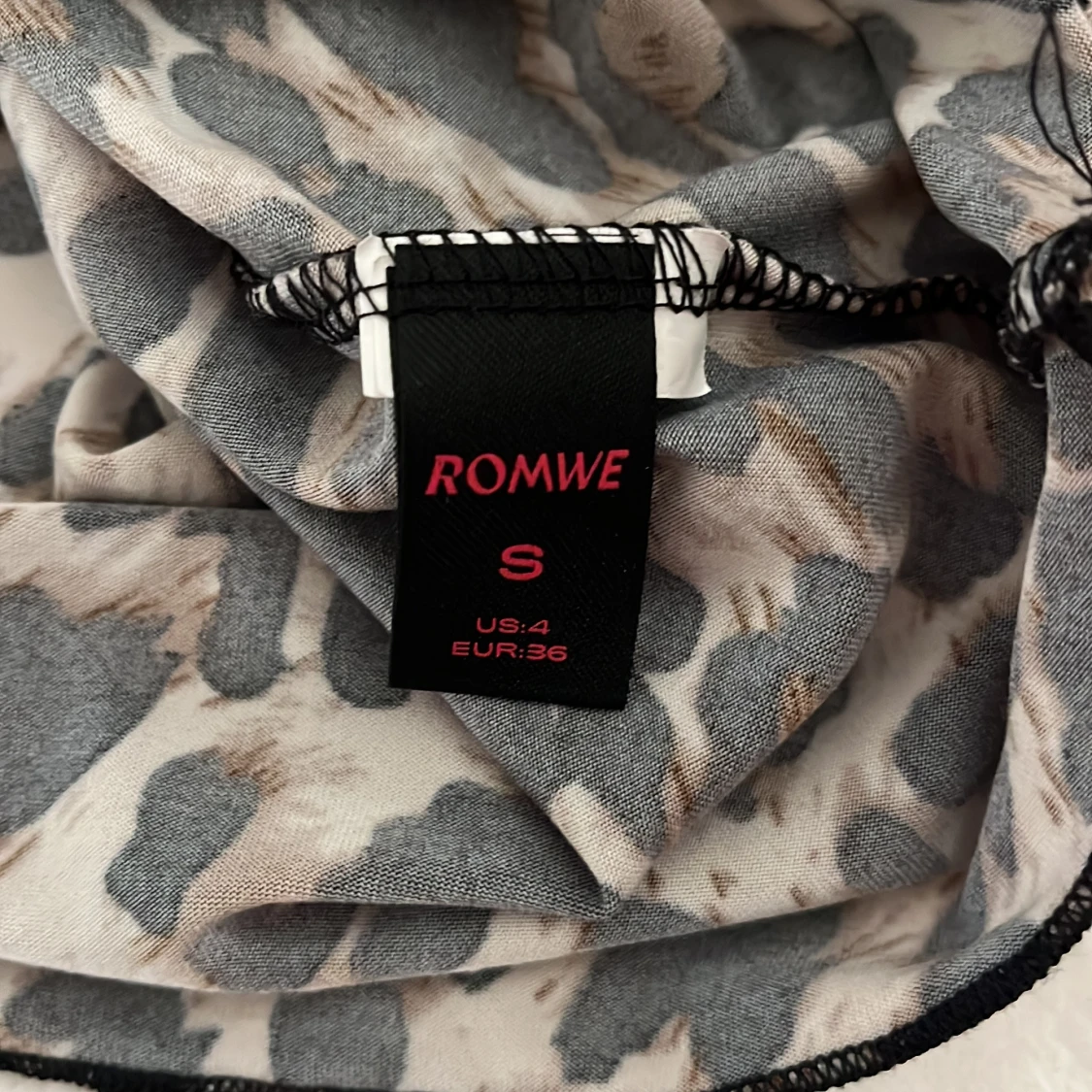 Leopardmönstrad topp från Romwe - 2