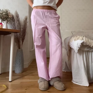 Rosa byxor - Skitsnygga rosa byxor från Adanola! Använda 1 gång🩷 köpta på selfridges i London för 95£