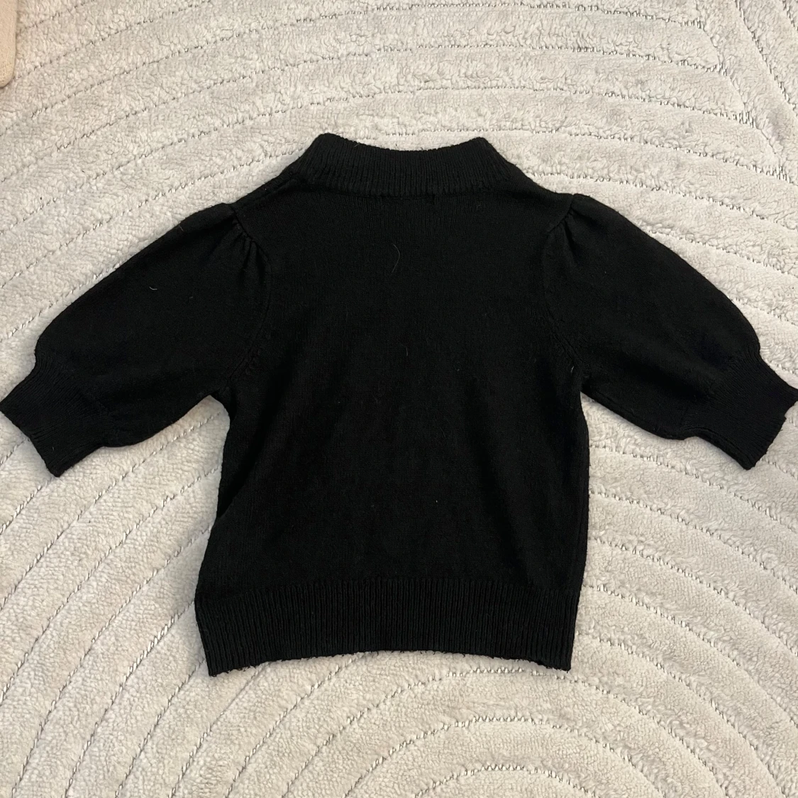 Stickad t-shirt  - 2