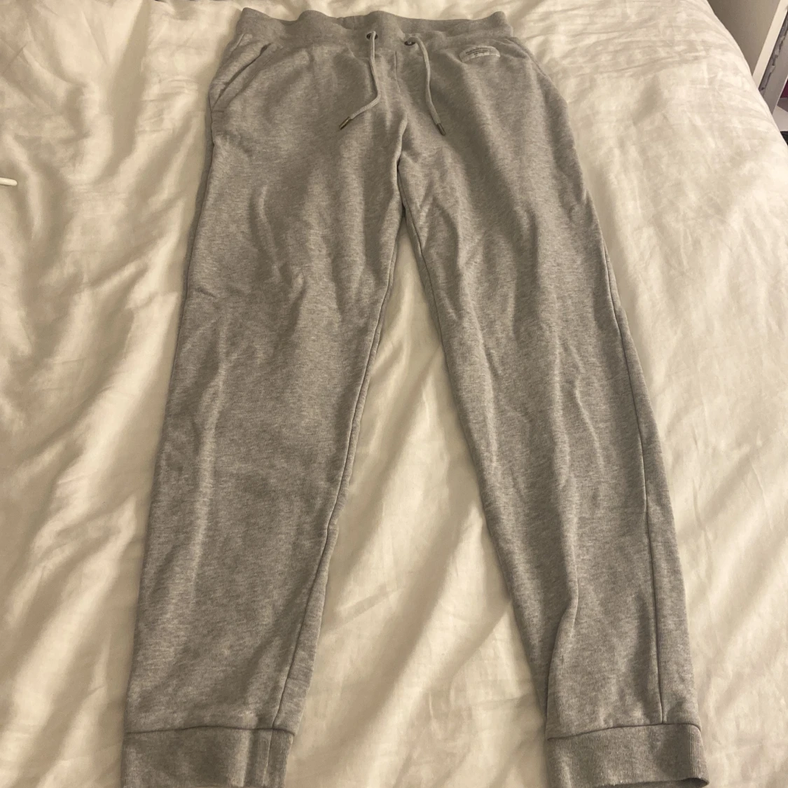 Grå mjukisbyxor Peak Performance S - 1