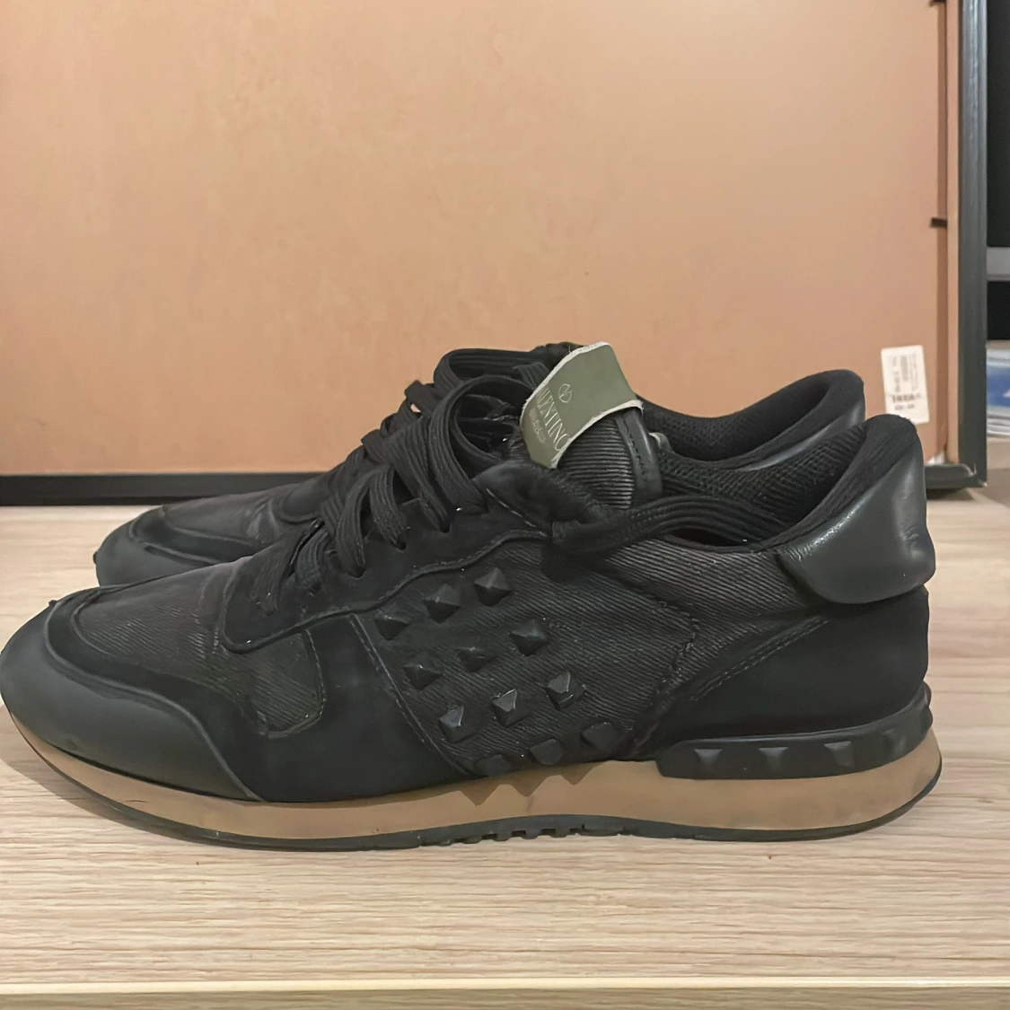 Valentino Rockrunner svarta sneakers - 2
