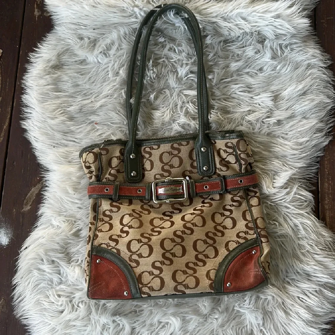 Snyggaste vintage väska❤️