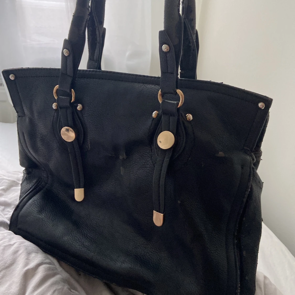 Sliten vintage väska