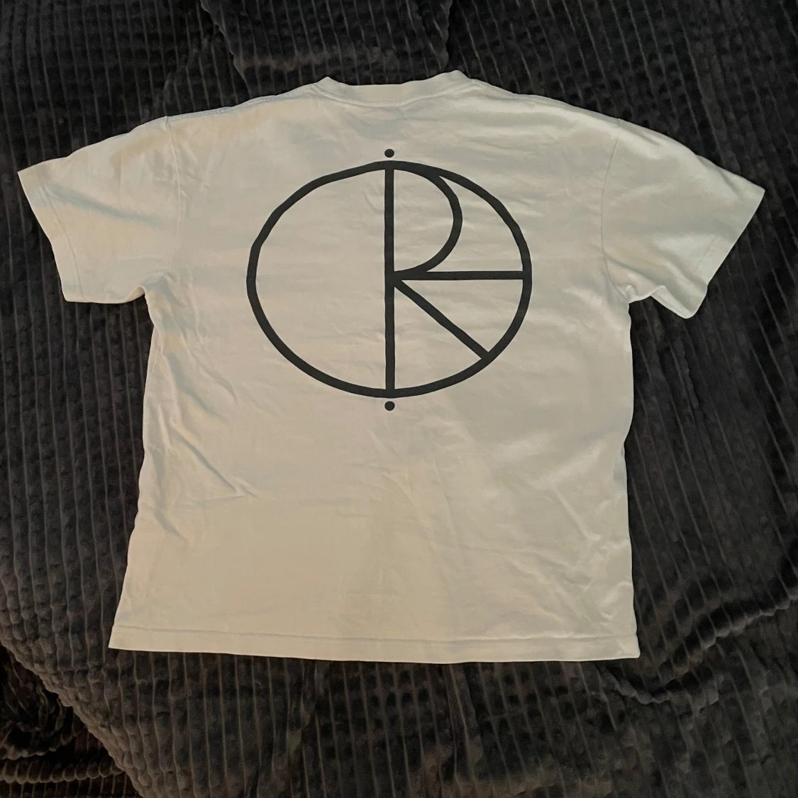 Vit t-shirt från Polar Skate Co XS - 1