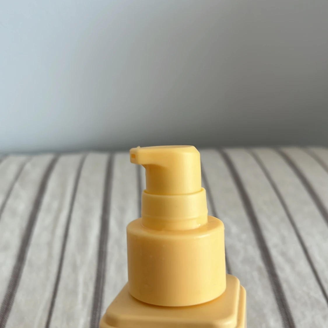 Yes Studio Soak It Up gel cream - 4