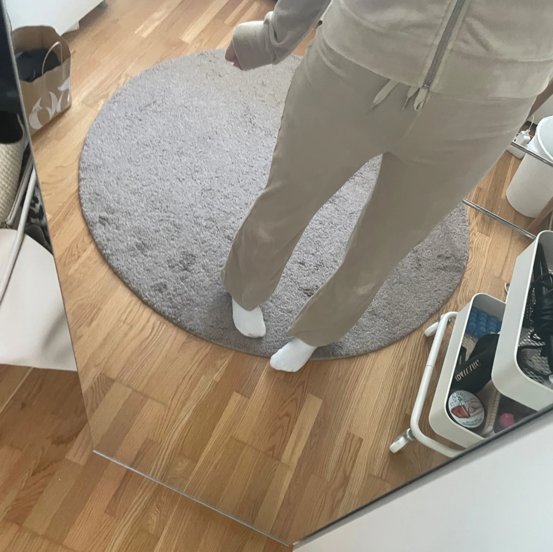 Mjukisset - Ginatricot - 2