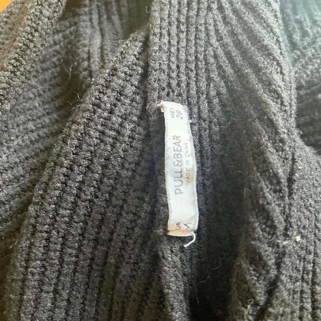 Svart ribbad stickad tröja Pull&Bear - 2