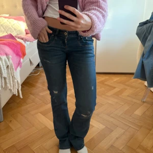 Ltb valerie  - Så snygga jeans från ltb i modellen Valarie🤗🤗🤗🥹🥹 svåra att få tag på!