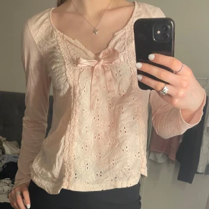 Rosa Odd Molly blus - Jättesöt, aldrig använd av mig🩷