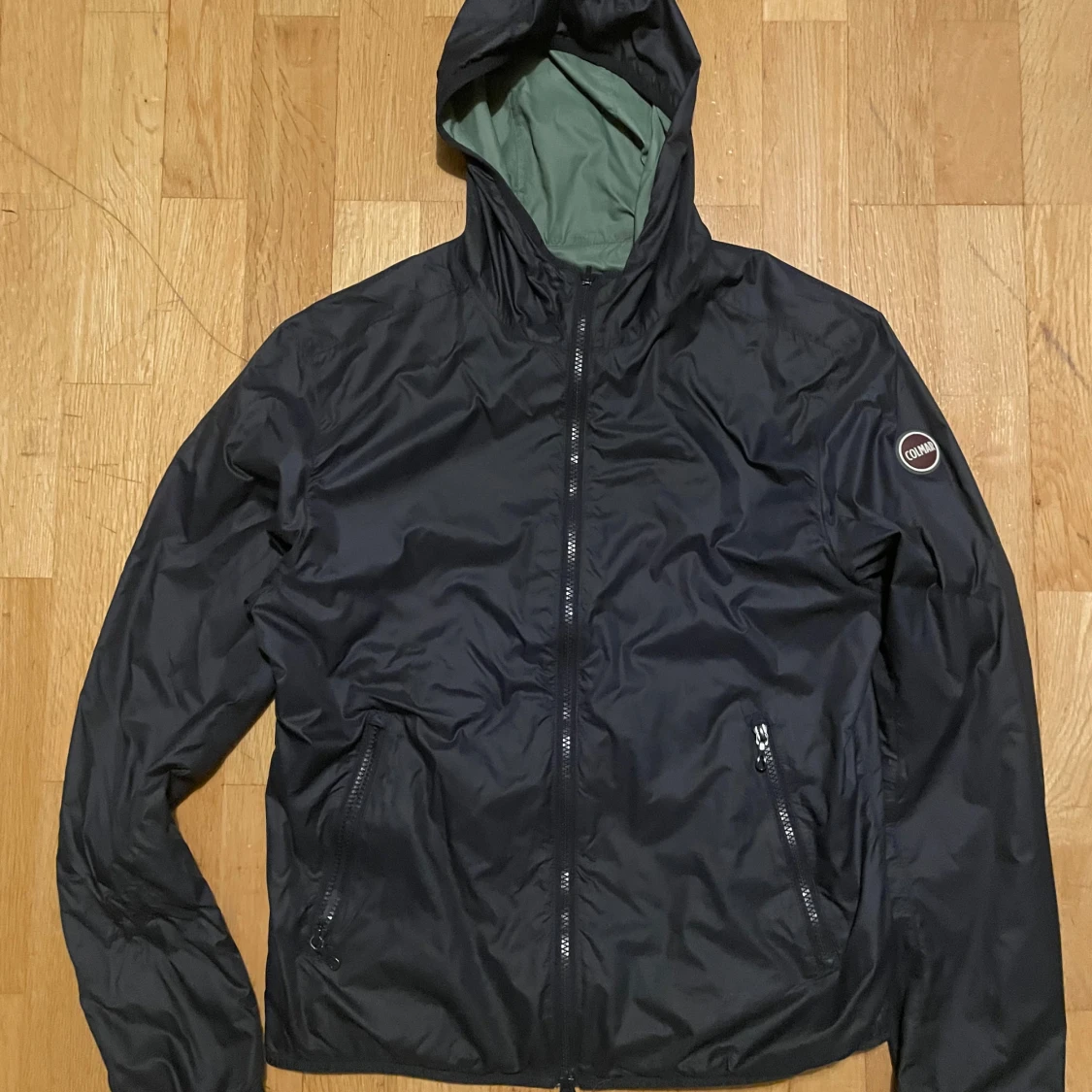 Colmar Windbreaker