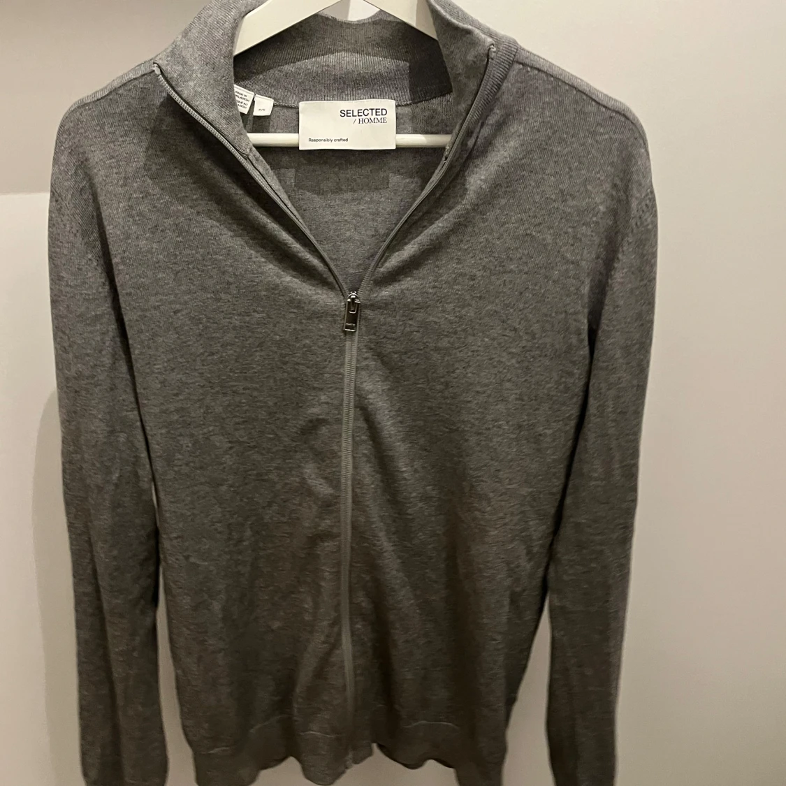 Grå ziptröja från Selected Homme - 1