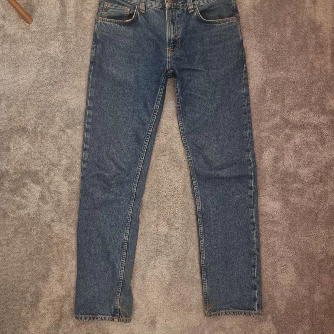 Blå jeansbyxor från Nudie Jeans