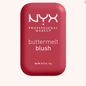 NYX buttermelt blush - Säljer detta NYX buttermelt blush som endast är testad, så i princip helt ny💗Denna har varit jätte hyped och populär! Perfekt att ta med i väskan🥰Såååå snygg färg!! Nypris 149 kr❤️‍🔥