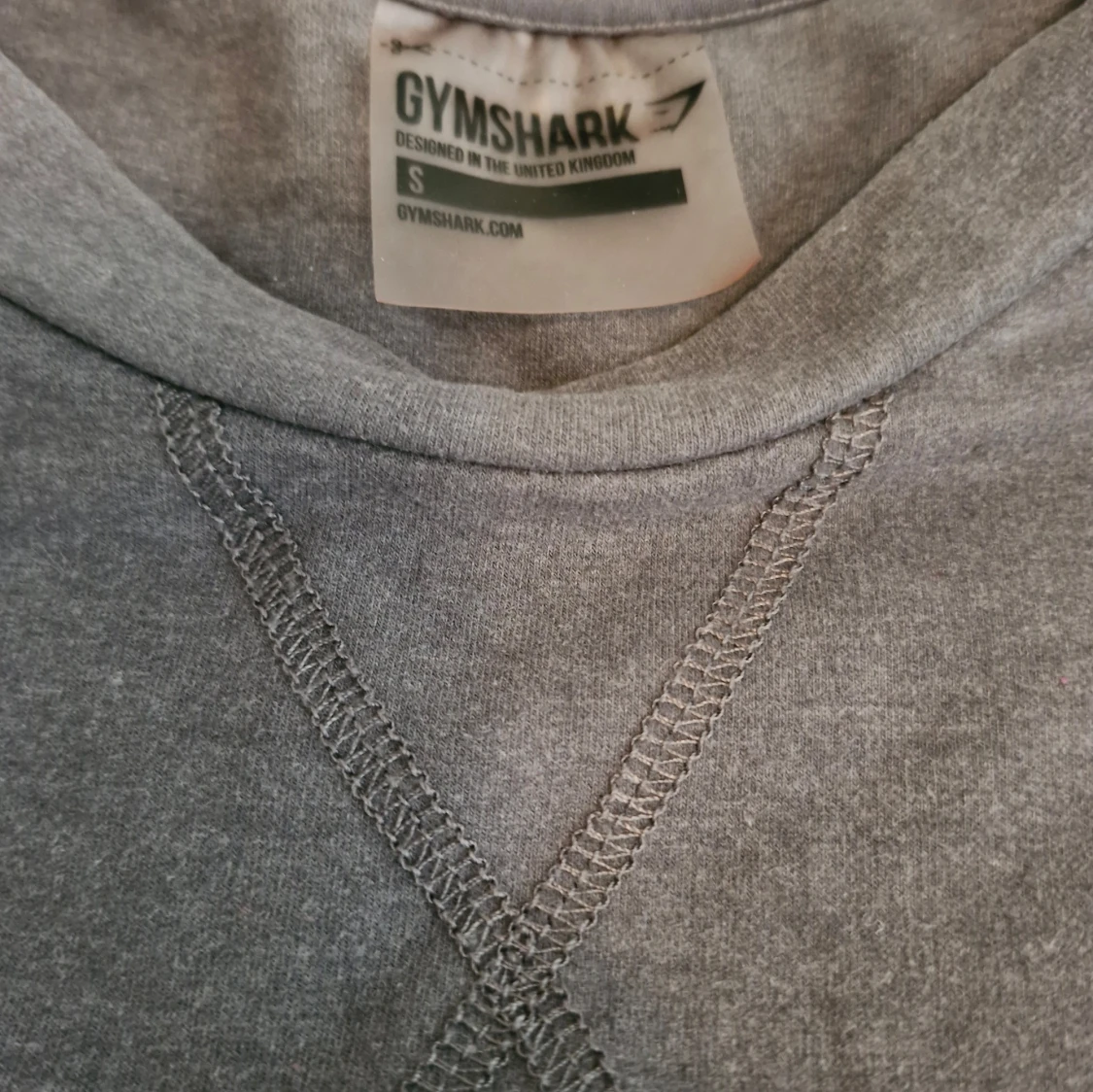 Grå t-shirt från Gymshark med snörning Stl S - 2