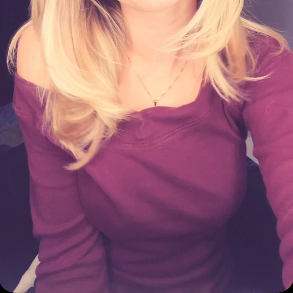 Långärmad vinröd tröja - 2